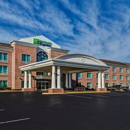Holiday Inn Express Hotel & Suites London By Ihg Exteriör bild