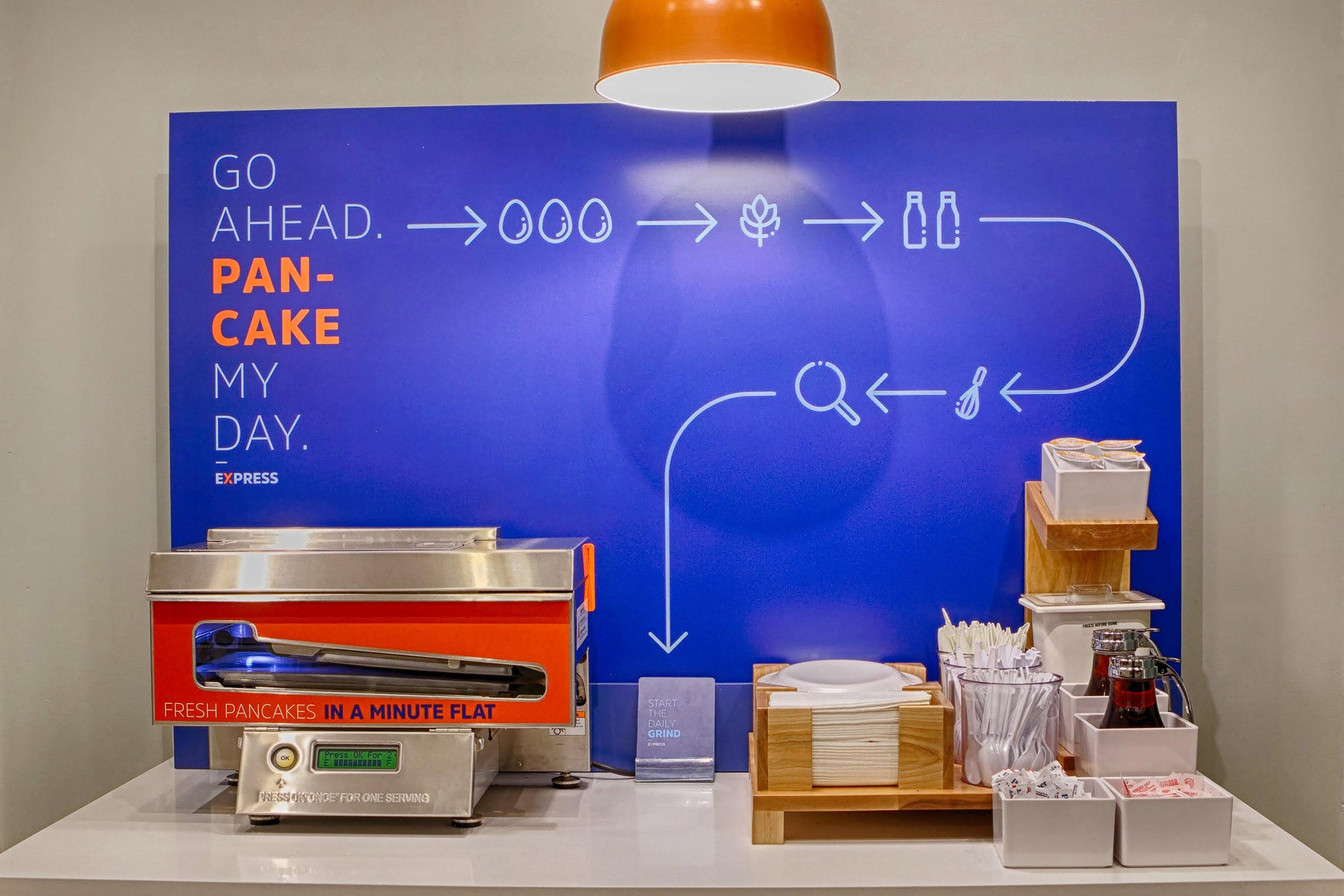 Holiday Inn Express Hotel & Suites London By Ihg Exteriör bild