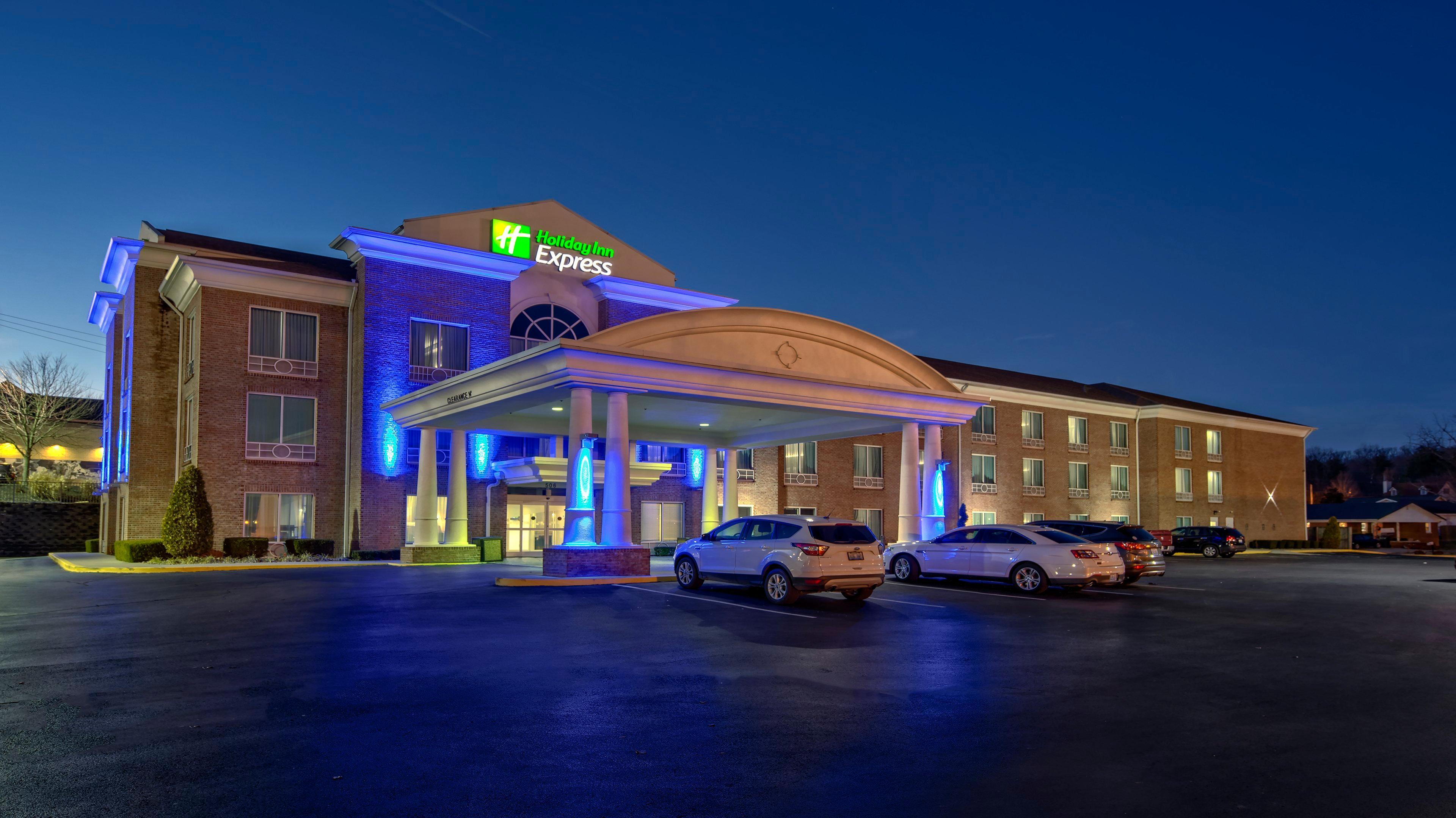 Holiday Inn Express Hotel & Suites London By Ihg Exteriör bild