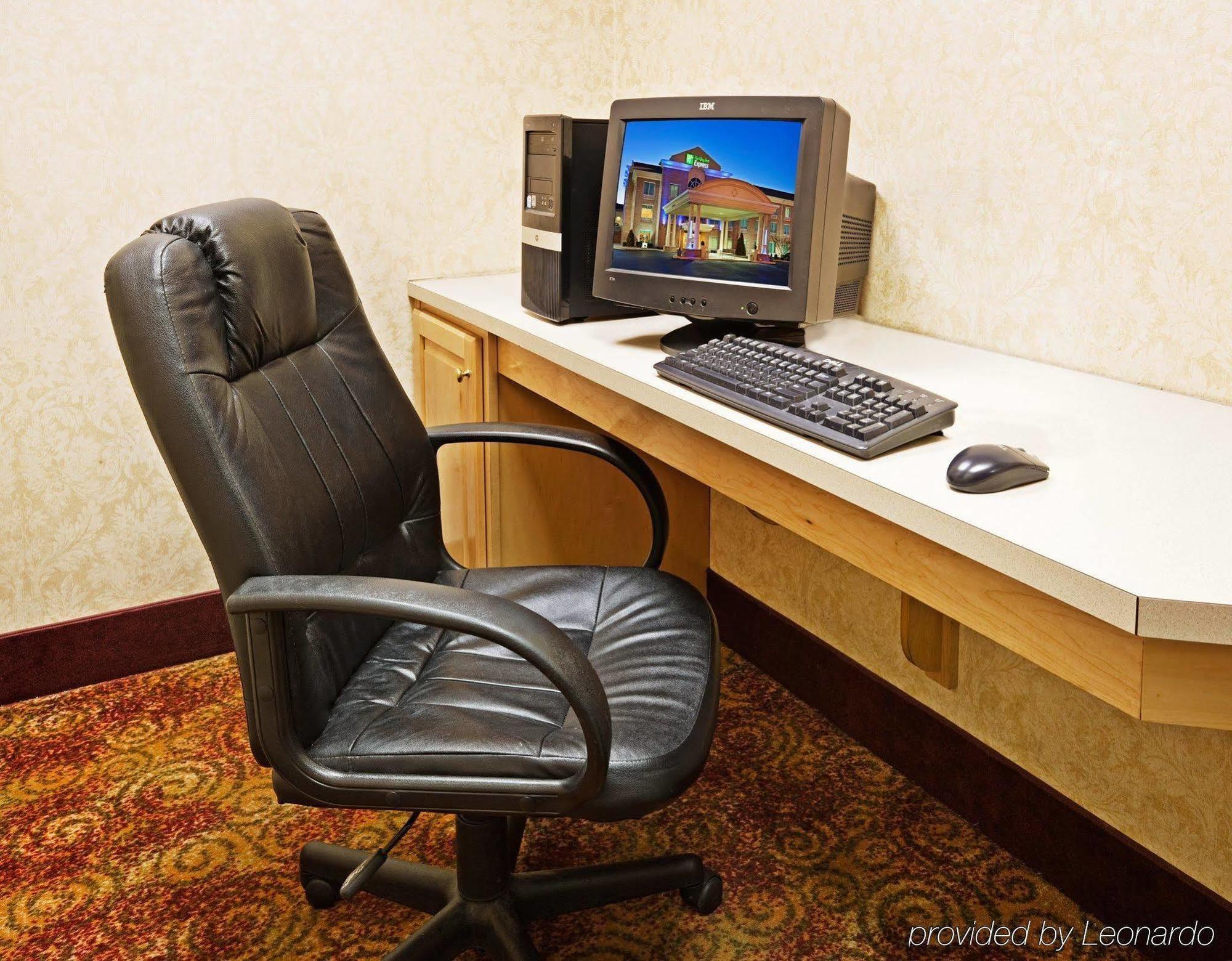 Holiday Inn Express Hotel & Suites London By Ihg Bekvämligheter bild